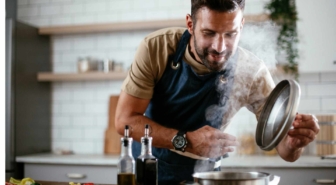 Převaření vody nestačí. Co (ne)vyřeší bod varu.